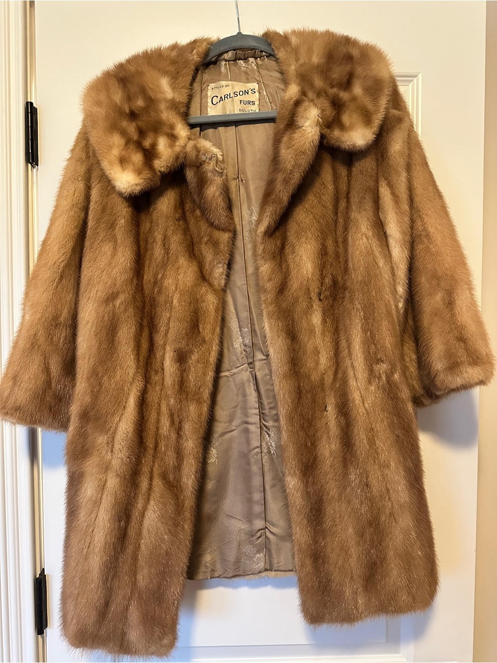 Women's Vintage Brown Mink Coat